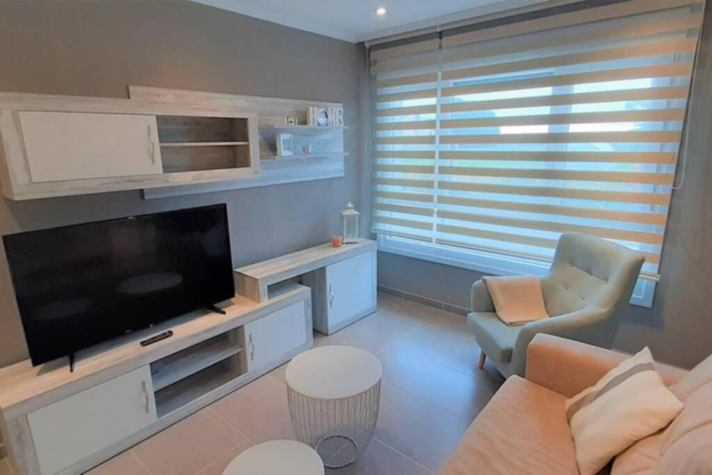 Apartamento Playa Foz Con Piscina Y Parking 010公寓 外观 照片